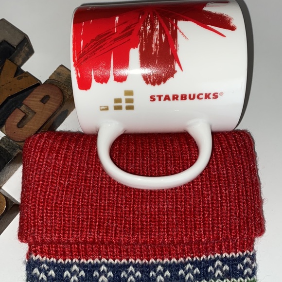 🎄☕️🧜‍♀️STARBUCKS 12 oz. 2014 Holiday/Christmas Ceramic Coffee Mug - Picture 2 of 8
